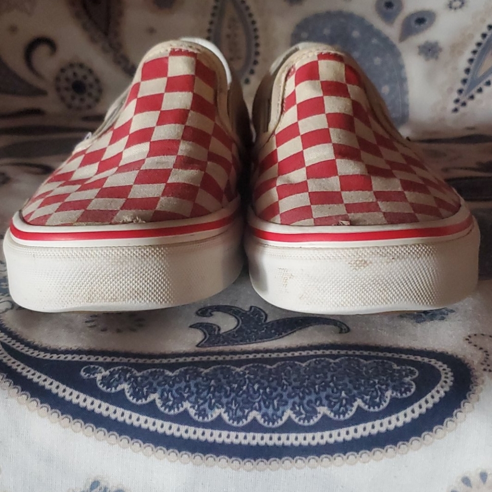 VANS - Picture 2 of 8